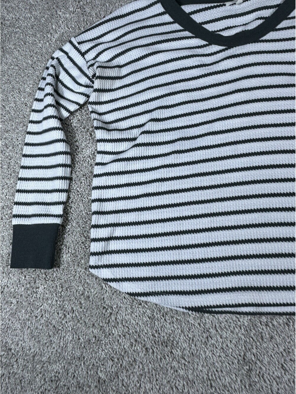 Lou & Grey Women’s Shirt Size Small Short Sleeve Gray and White - Picture 5 of 12